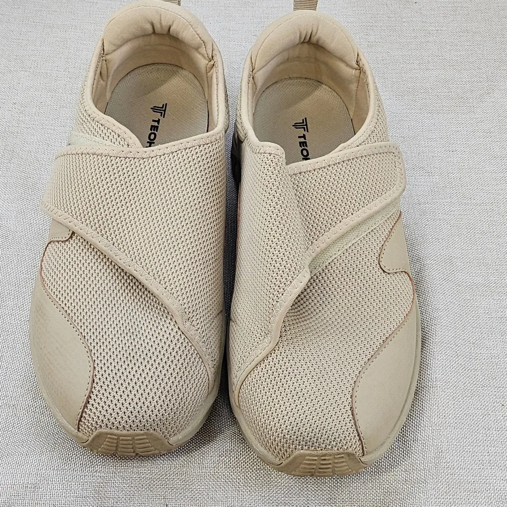 TEOHRW Men's Beige‎ Mesh Slip On Sneakers Hook and Loop Shoes Size 9.5 Wide